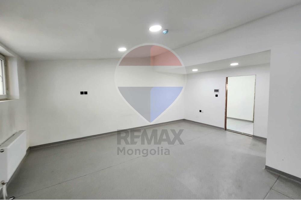 Commercial - Industrial - Bayanzurkh, Mongolia - MN - fb71e0c1-ad4d-44b7-b9ea-3ebdf7009df2.jpeg - 119012369-213