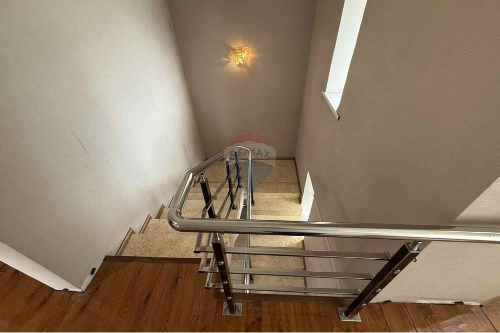 Wohnung - Haus mit zwei Ebenen - Баянзүрх, Монгол - MN - 68548dee-97a7-4aab-9acb-1a1b9f619055.jpg - 119030105-93