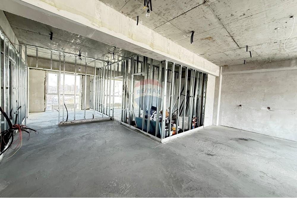 Commercial - Office - Khan-Uul, Mongolia - MN - IMG_6530.JPG - 119012282-88