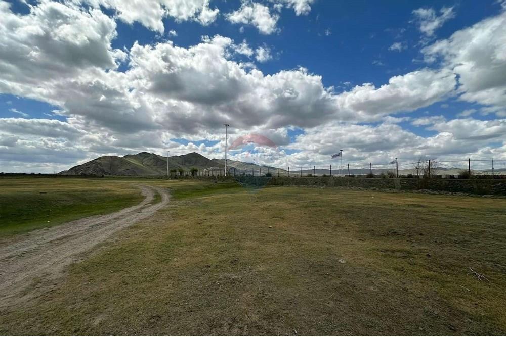 Commercial - Land - Songinokhairkhan, Mongolia - MN - Gazar zurag 1.jpg - 119012374-11