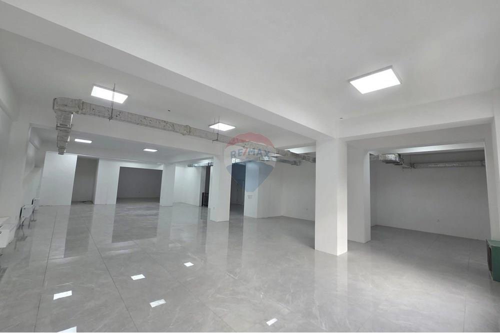 Commercial - Commercial/Retail - Bayanzurkh, Mongolia - MN - IMG_3756.jpeg - 119012395-377