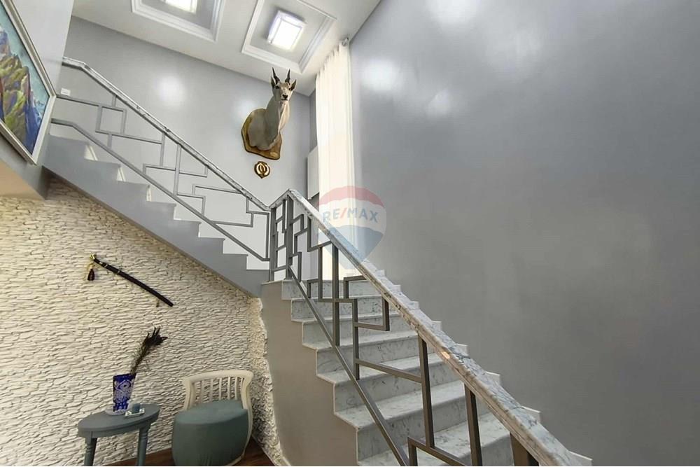 Residencial - Casa en dos niveles - Хан-Уул, Монгол - MN - 553598369_1438747120755173_1080021054631642986_n.jpg - 119012099-171