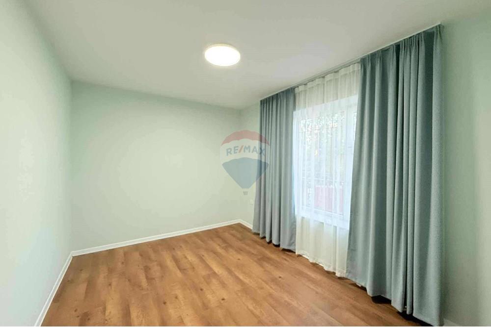 Residencial - Casa en dos niveles - Сүхбаатар, Монгол - MN - eed6a4e2-b5fe-4895-9c58-72c704a4877b.jpg - 119012252-109