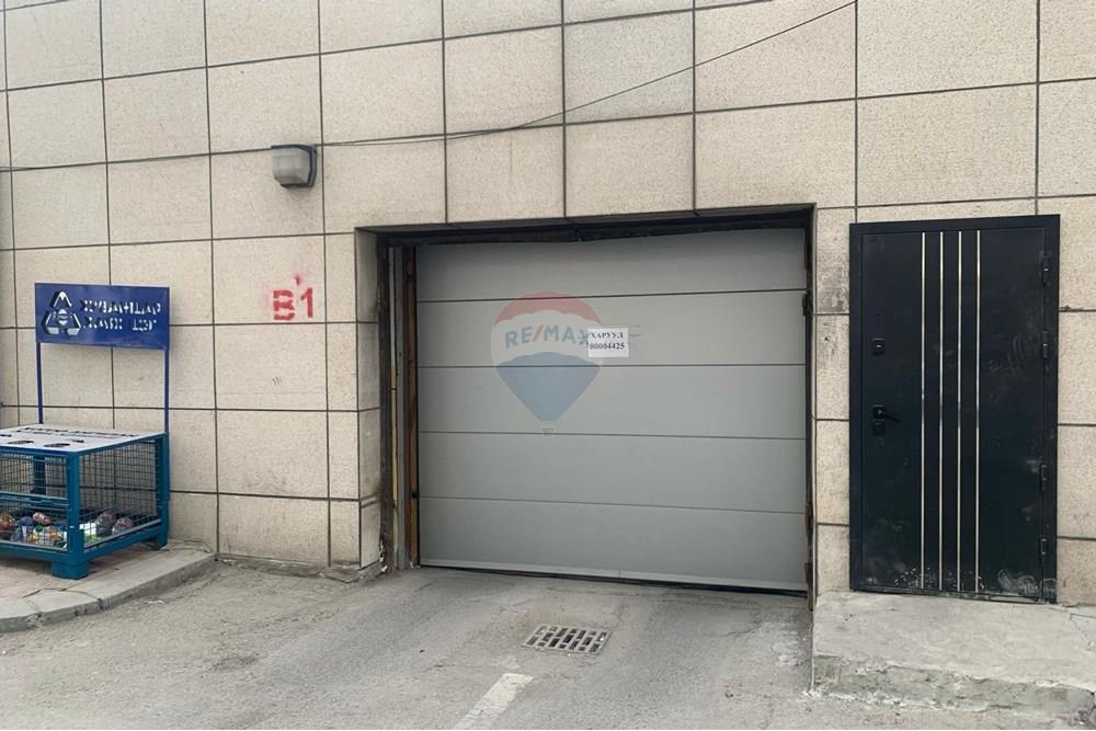 Residential - Garage - Khan-Uul, Mongolia - MN - IMG_8201.jpeg - 119012390-90