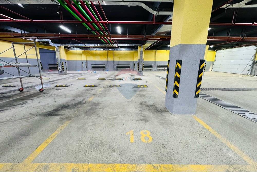 Residential - Garage - Khan-Uul, Mongolia - MN - d78ac3d4-2118-4663-9b63-256ff06707c1.jpg - 119030102-393