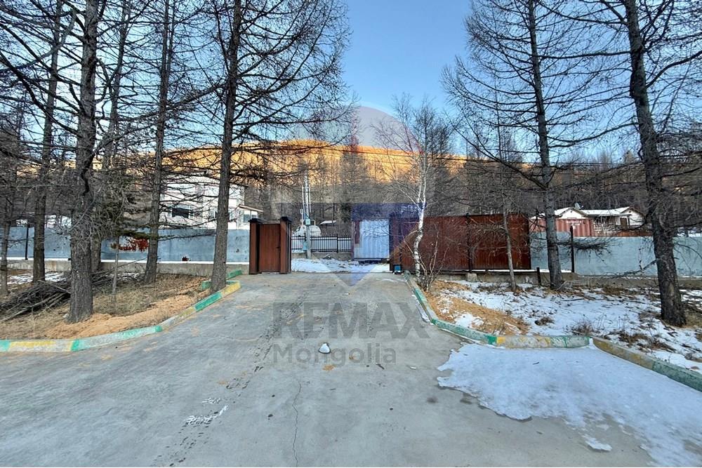 Residential - Two Level House - Sukhbaatar, Mongolia - MN - IMG_9307.jpeg - 119012321-58