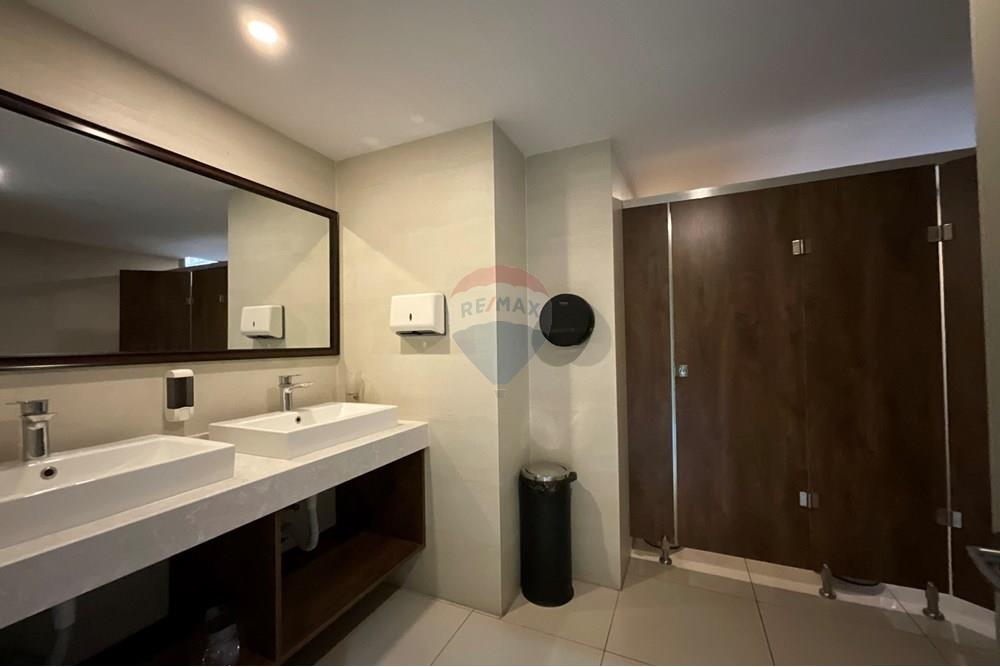 Commercial - Office - Bayanzurkh, Mongolia - MN - IMG_0200.jpeg - 119012413-154