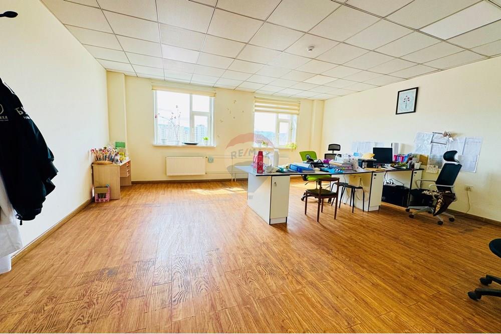 Commercio - Industriale - Баянзүрх, Монгол - MN - IMG_2711.jpg - 119012367-3