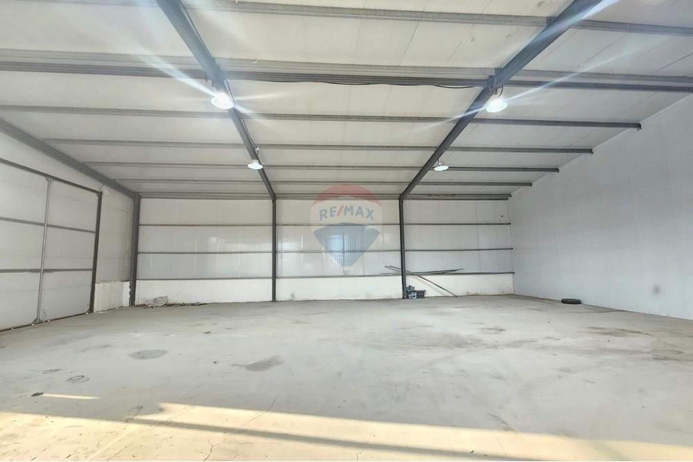 Commercial - Industrial - Songinokhairkhan, Mongolia - MN - IMG_1914.JPG - 119012362-93