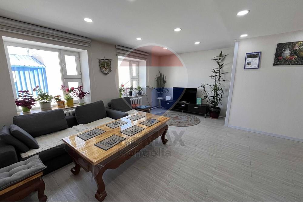 Residenziale - Casa su più livelli - Дархан, Монгол - MN - 597800902_1211210037175328_6548901397753400557_n.jpg - 119012219-1179