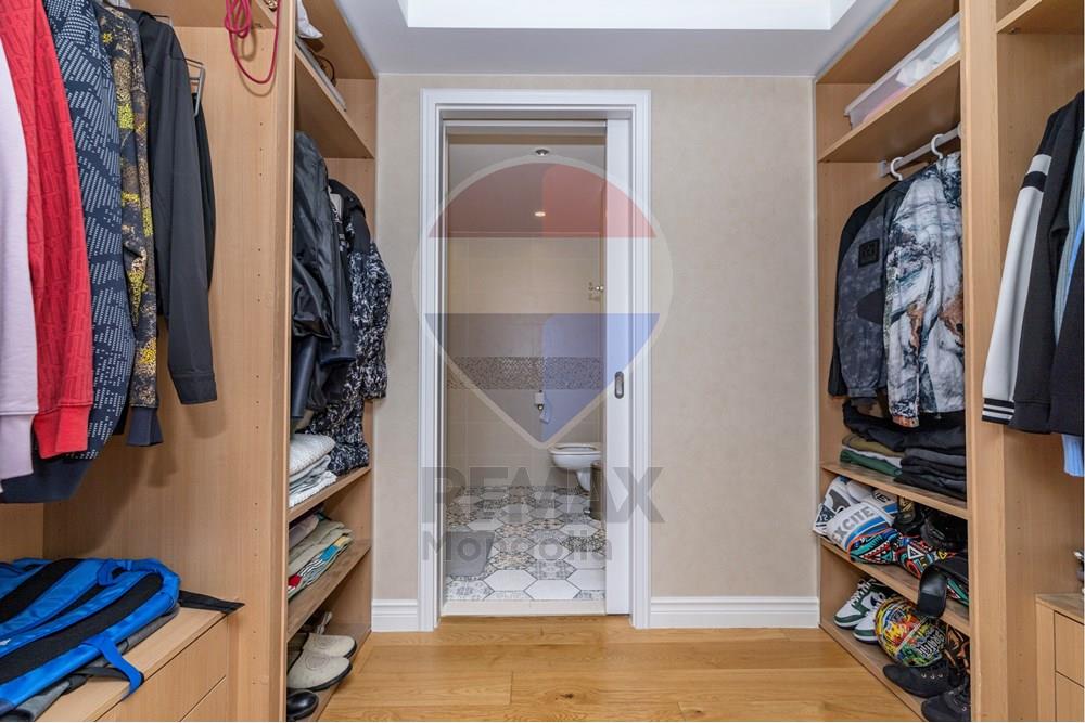 Residential - Duplex - Khan-Uul, Mongolia - MN - 0G0A4300.jpg - 119012206-317