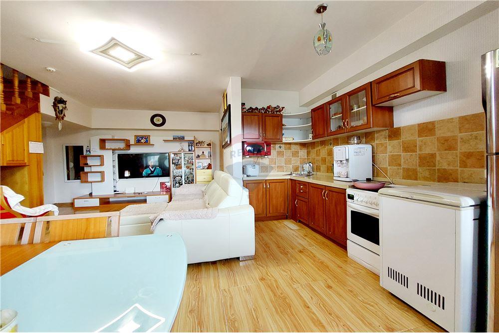 Residential - Duplex - Sukhbaatar, Mongolia - MN - Living Room Kitchen - 119012235-150