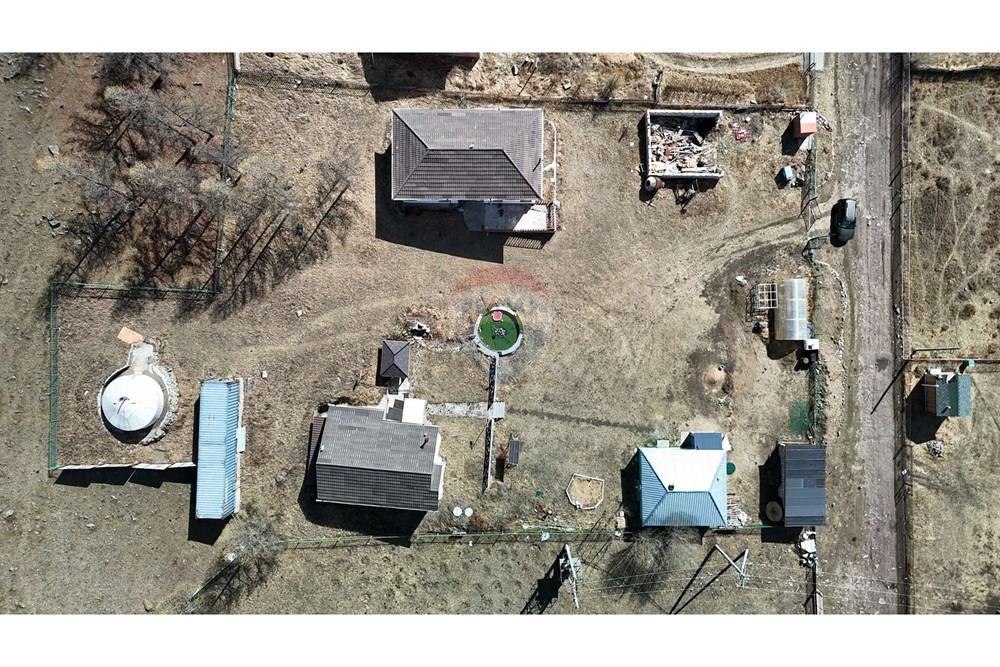 Résidentiel - Maison sur deux niveaux - Баянзүрх, Монгол - MN - 495047118_1211261726668144_5452951531146069869_n.jpg - 119012241-181