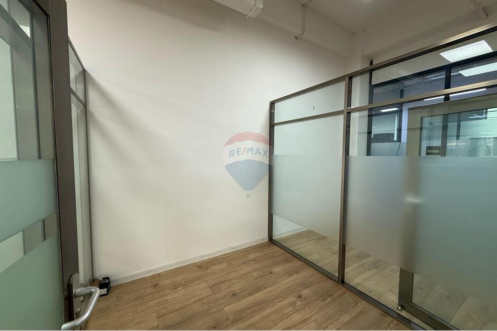 Commercial - Office - Khan-Uul, Mongolia - MN - att.MplVhkPJF1RgtalHv7mtnM_ClyvSur_9M916YsNzlTw.JPG - 119012103-679