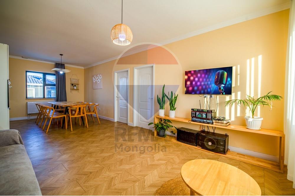 Residential - Two Level House - Nalaikh, Mongolia - MN - 7.jpg - 119012362-130