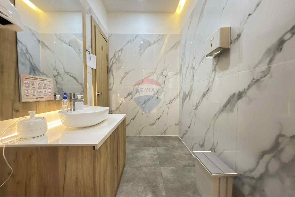 Commercial - Health Clinic - Sukhbaatar, Mongolia - MN - 9.jpeg - 119012231-244