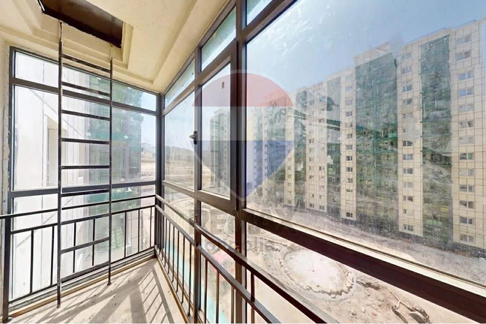 Residential - Condo/Apartment - Khan-Uul, Mongolia - MN - 597290445_2406798379772369_6342984820494715190_n.jpg - 119012085-364