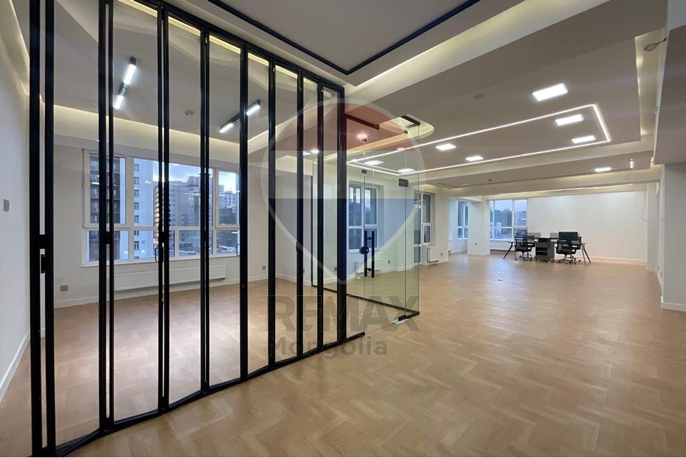 Commercial - Office - Bayanzurkh, Mongolia - MN - IMG_7663.jpeg - 119012043-657