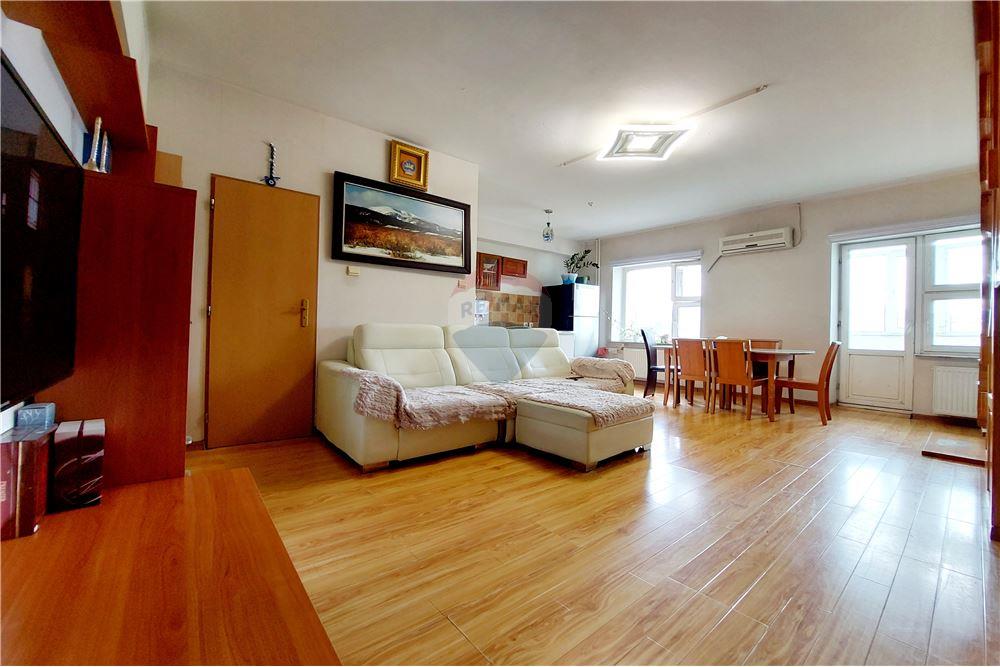 Residential - Duplex - Sukhbaatar, Mongolia - MN - Living Room Kitchen - 119012235-150