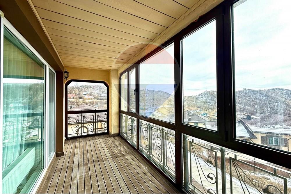 Residential - Two Level House - Sukhbaatar, Mongolia - MN - d7968cde-5744-4cf6-b85d-2b313d59fb39.jpg - 119012418-310