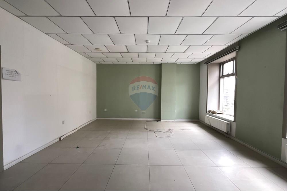 Commercial - Office - Bayanzurkh, Mongolia - MN - IMG_0194.jpeg - 119012413-154