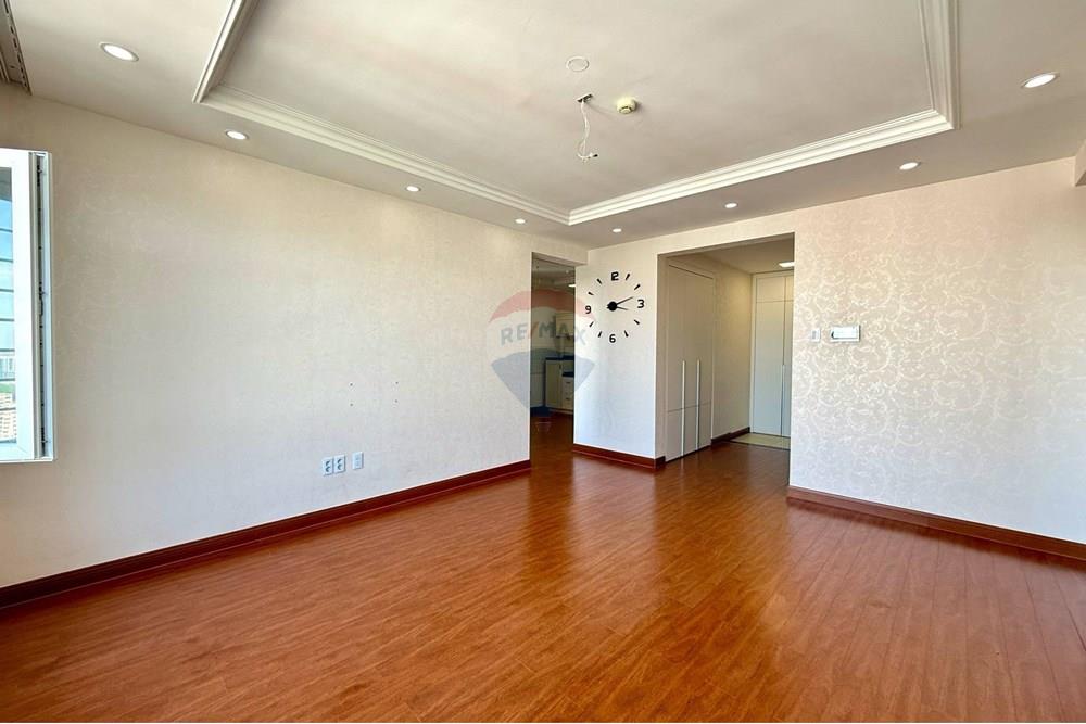 Residential - Condo/Apartment - Khan-Uul, Mongolia - MN - 4.jpg - 119030097-326