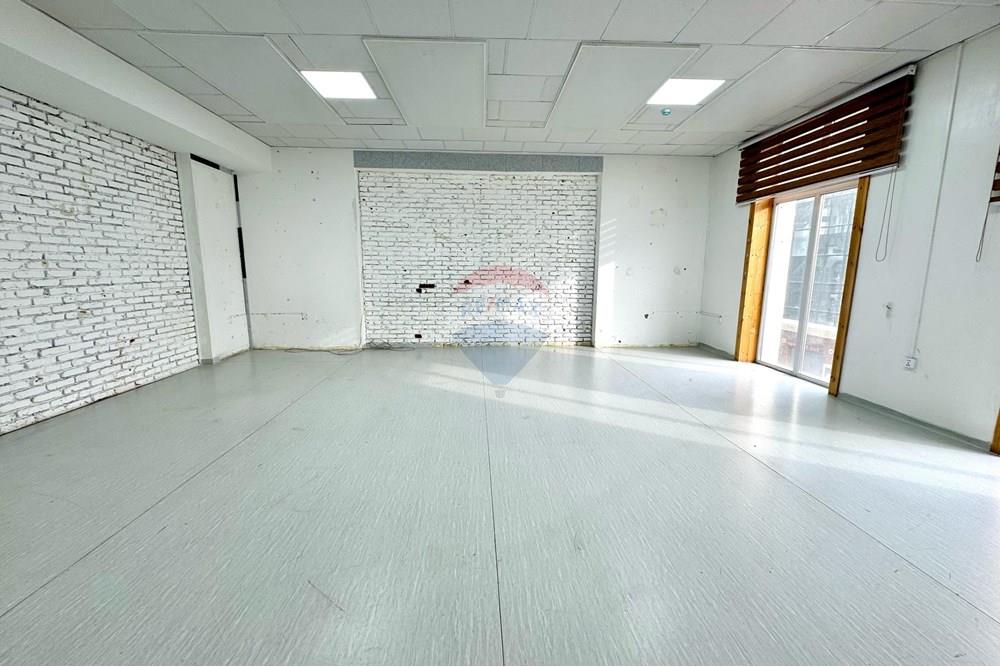 Commercial - Commercial/Retail - Bayanzurkh, Mongolia - MN - ba3dd9d3-1d2f-43a5-83b0-50627b194d92.jpg - 119012252-81