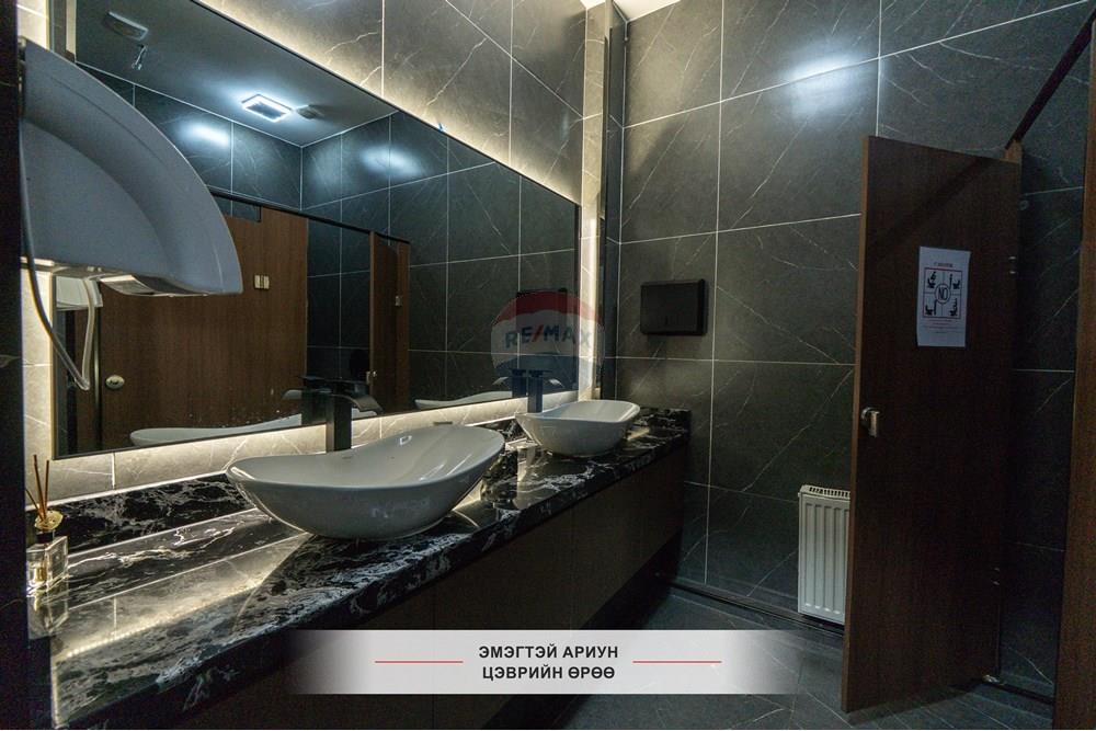 Commercial - Commercial/Retail - Chingeltei, Mongolia - MN - DSC04927 copy 2.jpg - 119012414-11