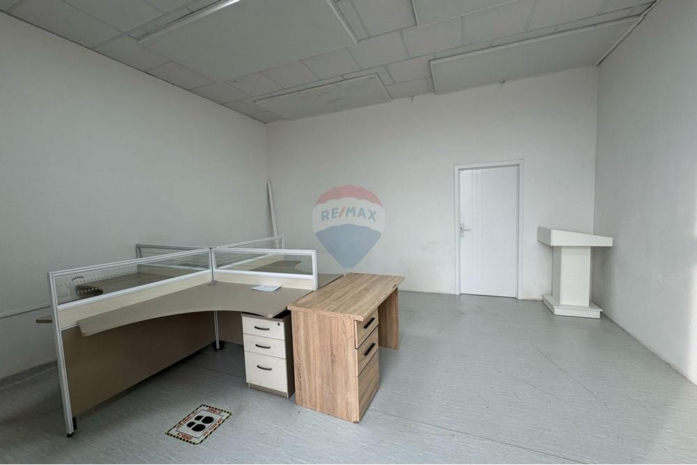 Commercial - Commercial/Retail - Bayanzurkh, Mongolia - MN - 0f9d2d3a-39b2-4303-942b-097a924d9e99.jpg - 119012252-81