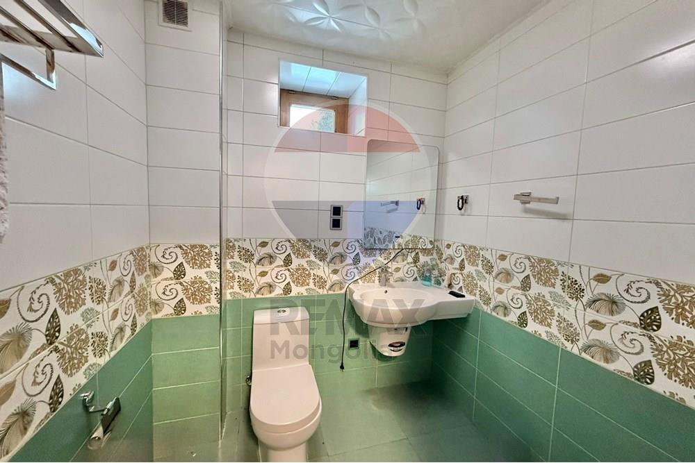 Residential - Two Level House - Sukhbaatar, Mongolia - MN - IMG_9333.jpeg - 119012321-58