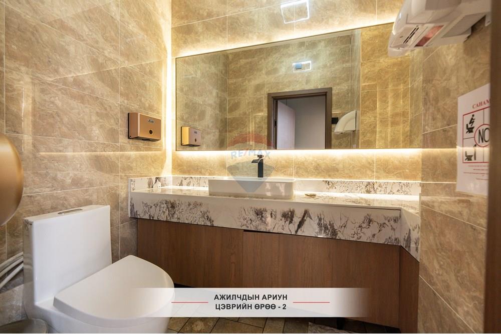 Commercial - Commercial/Retail - Chingeltei, Mongolia - MN - DSC04887 copy 2.jpg - 119012414-11