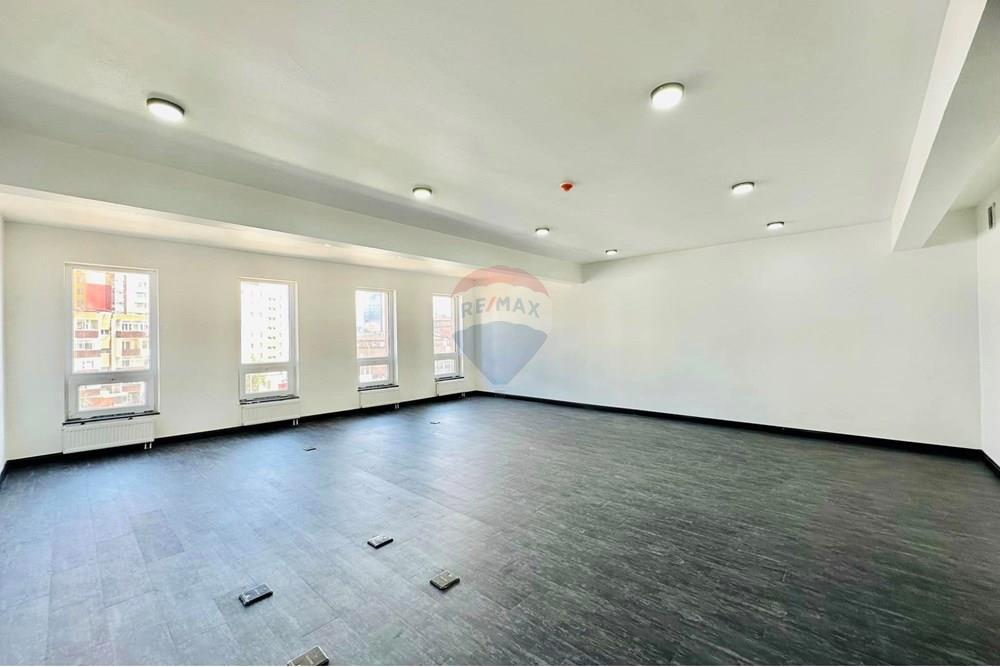 Commercial - Office - Chingeltei, Mongolia - MN - 455919701_523877720324676_5208426178767489726_n.jpg - 119010115-25