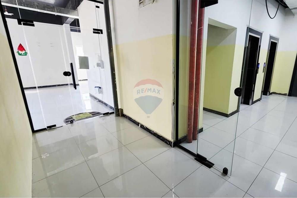 Commercial - Commercial/Retail - Khan-Uul, Mongolia - MN - 15.jpg - 119012298-95