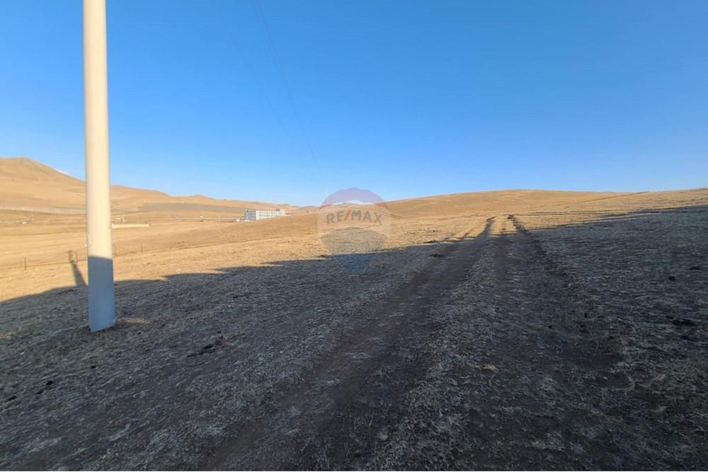 Residential - Land - Songinokhairkhan, Mongolia - MN - 38713c59-1af9-4339-8e38-b4af5a4d38b2.jpg - 119012247-89