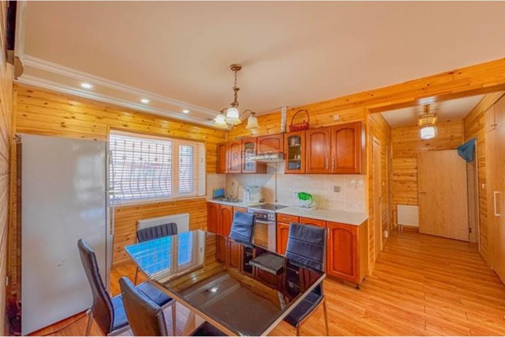 Residential - Bungalow - Chingeltei, Mongolia - MN - image00002 Medium.jpeg - 119012371-282