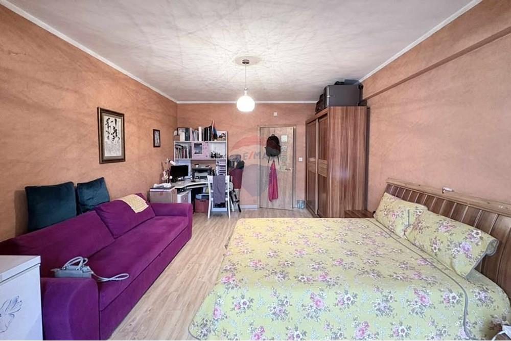 Residential - Condo/Apartment - Bayangol, Mongolia - MN - 16.jpg - Master Bedroom - 119030118-19