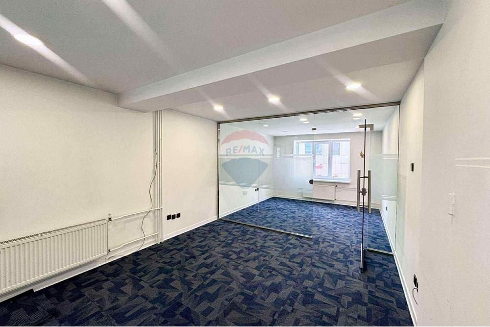 Comercial - Oficina - Сүхбаатар, Монгол - MN - afcb8c78-441c-4a46-89b0-7aeb689f965f.jpg - 119012232-175