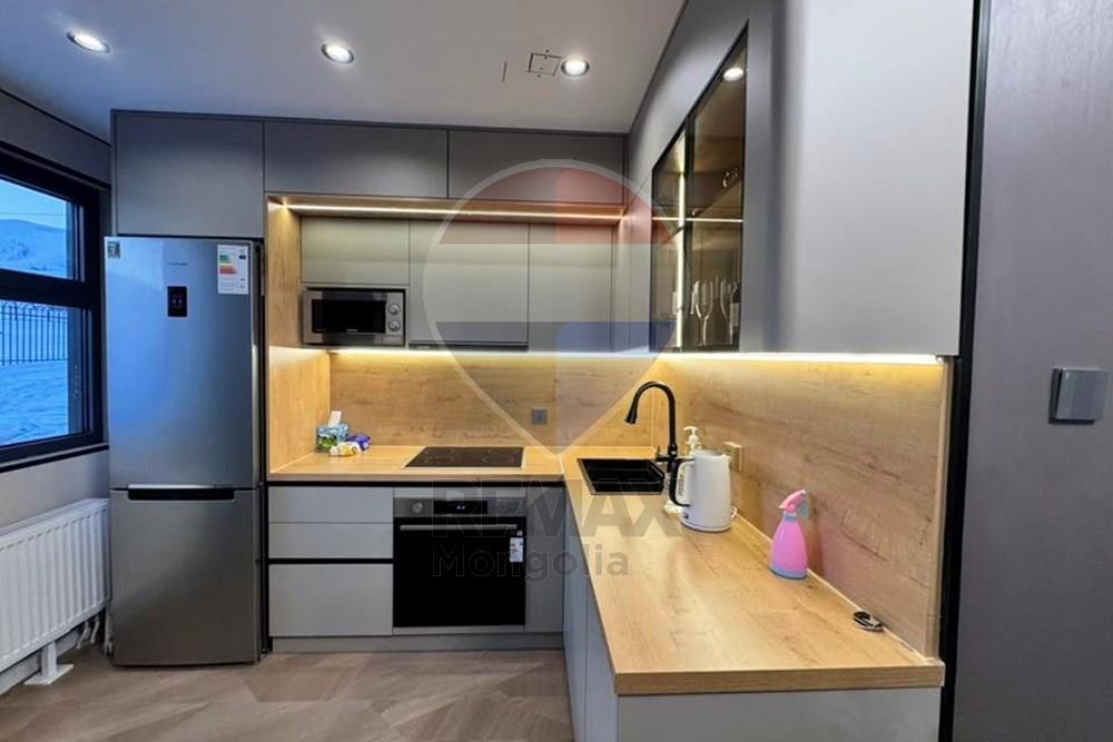 Residencial - Casa en dos niveles - Баянзүрх, Монгол - MN - 614727112_3210827592429917_5820062569639380852_n.jpg - 119012351-87