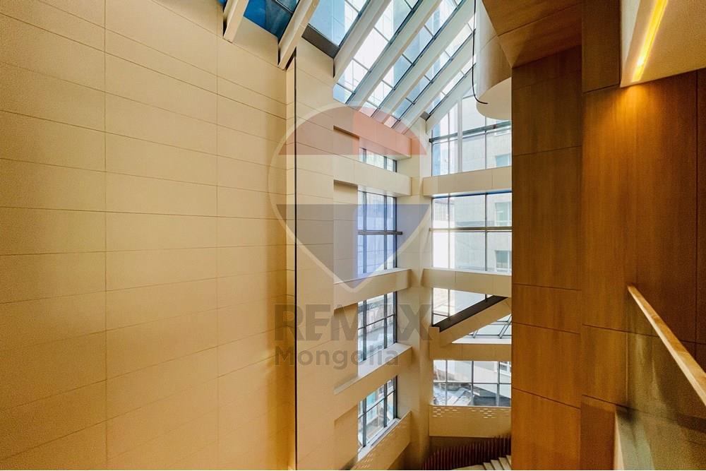 Commercial - Office - Sukhbaatar, Mongolia - MN - IMG_1492.jpg - 119012189-472