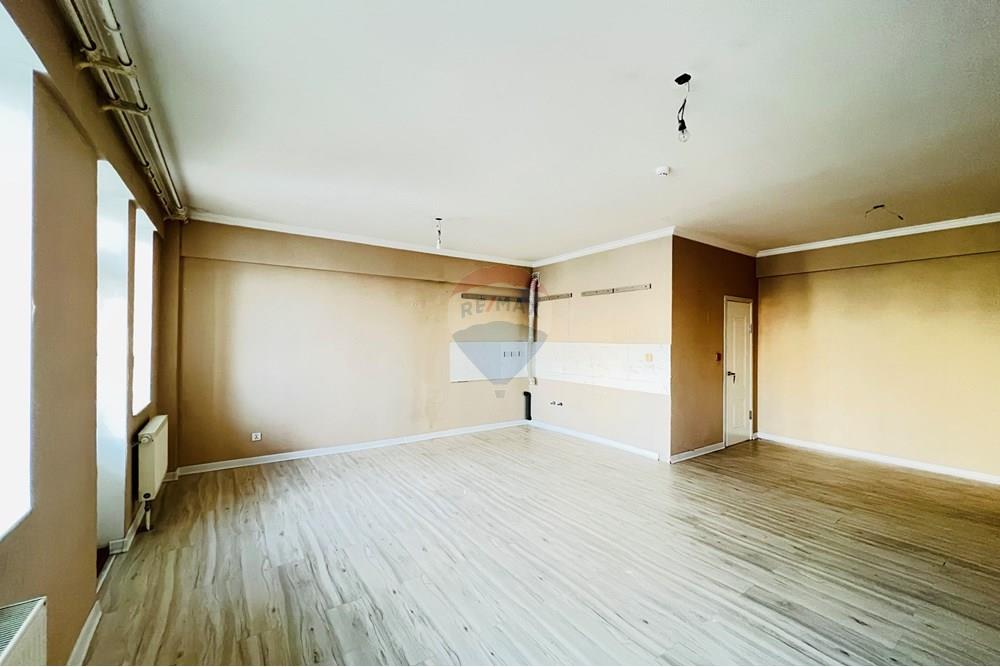 Wohnung - Wohnung - Баянгол, Монгол - MN - IMG_0003.JPG - 119012431-1