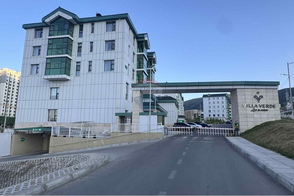 Residential - Parking - Khan-Uul, Mongolia - MN - 1.jpg - 119012121-707