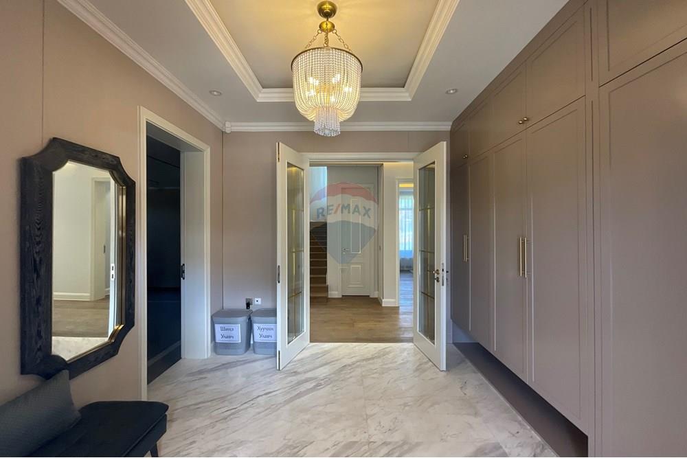 Residential - Two Level House - Khan-Uul, Mongolia - MN - IMG_0109.jpeg - 119012413-163