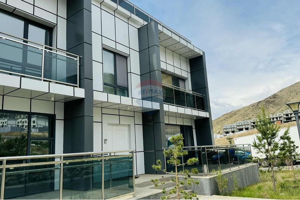 Residential - Townhouse - Khan-Uul, Mongolia - MN - 18.jpg - 119012089-869