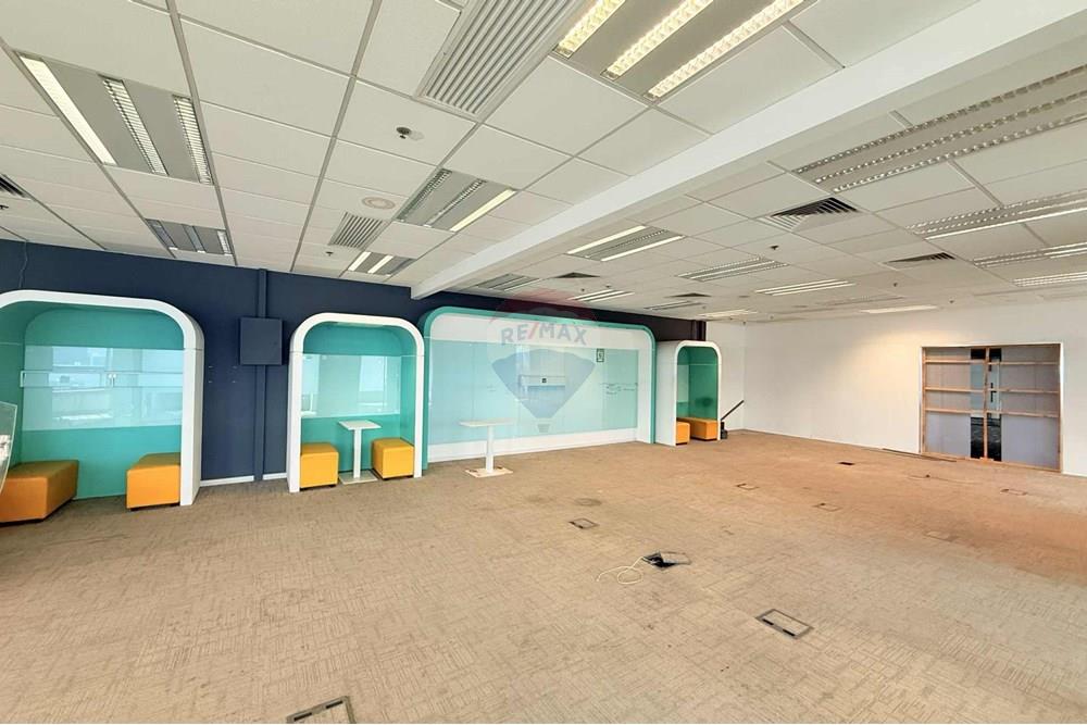 Commercial - Office - Sukhbaatar, Mongolia - MN - b4047103-c389-424e-b112-daedcb15da37.jpeg - 119012236-253