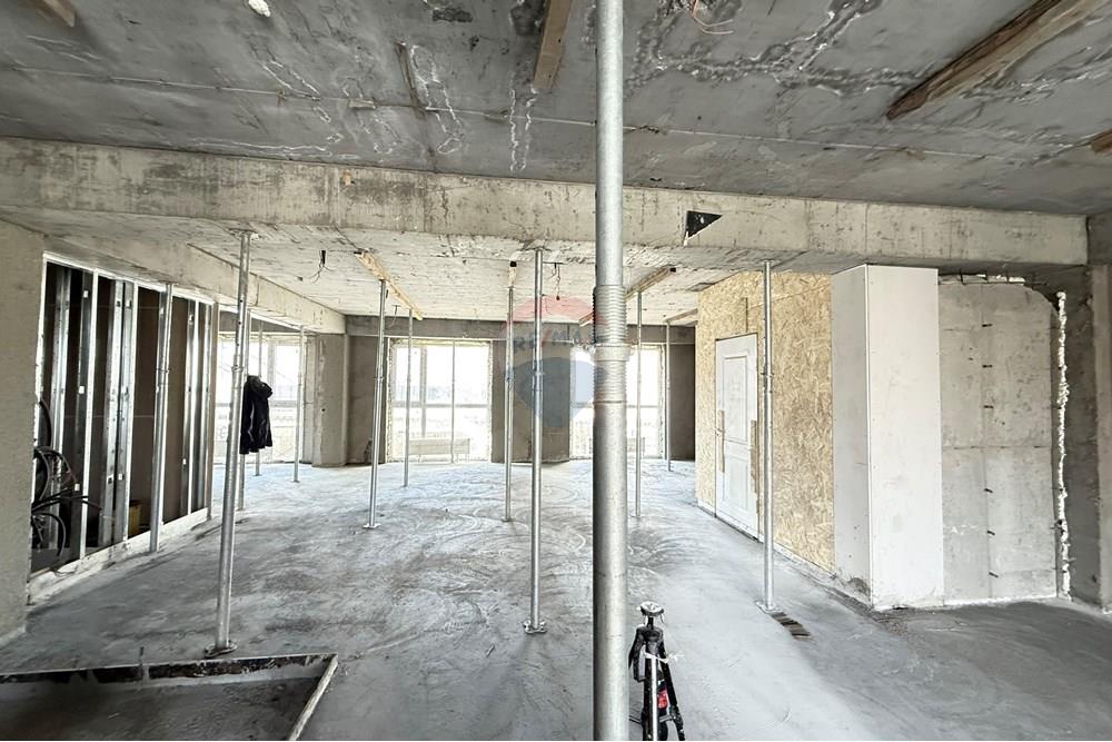 Commercial - Office - Khan-Uul, Mongolia - MN - IMG_6523.JPG - 119012282-88