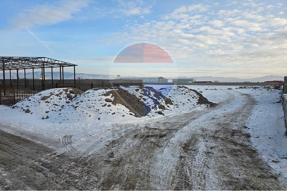 Commercio - Terreno - Сонгинохайрхан, Монгол - MN - 20251122_160816.jpg - 119012145-470