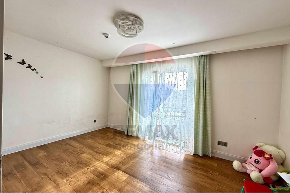 Residential - Two Level House - Sukhbaatar, Mongolia - MN - 8f8a3a53-1aed-45c1-b443-485477301333.jpg - 119012418-310