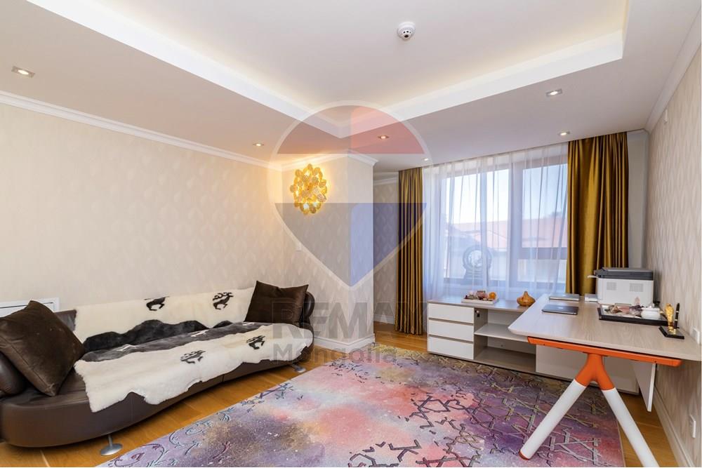 Residential - Duplex - Khan-Uul, Mongolia - MN - 0G0A4322.jpg - 119012206-317