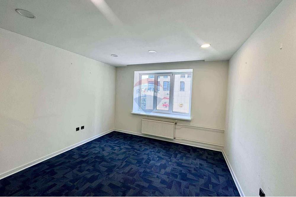 Comercial - Oficina - Сүхбаатар, Монгол - MN - eb77ab90-fe93-49a9-a02e-a7b2382fa83b.jpg - 119012232-175