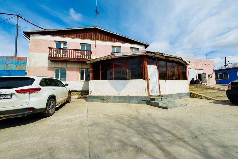 Commercial - Industrial - Bayanzurkh, Mongolia - MN - IMG_2740.jpg - 119012367-6